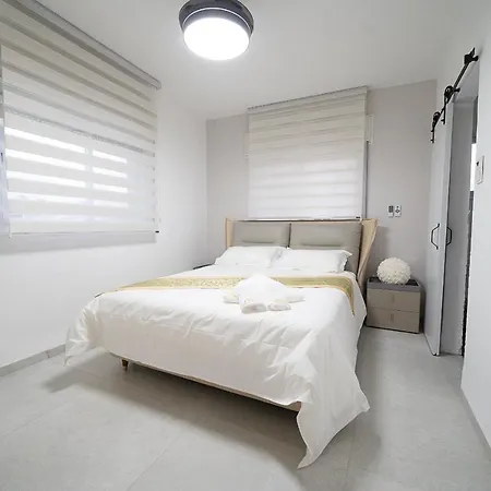 Presiada Heart Of Akko Apartment Exterior photo